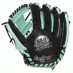 he next level with the 2021 Pro Preferred 11.75-inch infield glove. This luxurious be