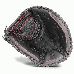 er series mitt features a blend of leather with a h