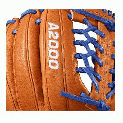 e diamond with the new A2000® 1789. With its 11.5 size and Pro Laced T-Web this glove