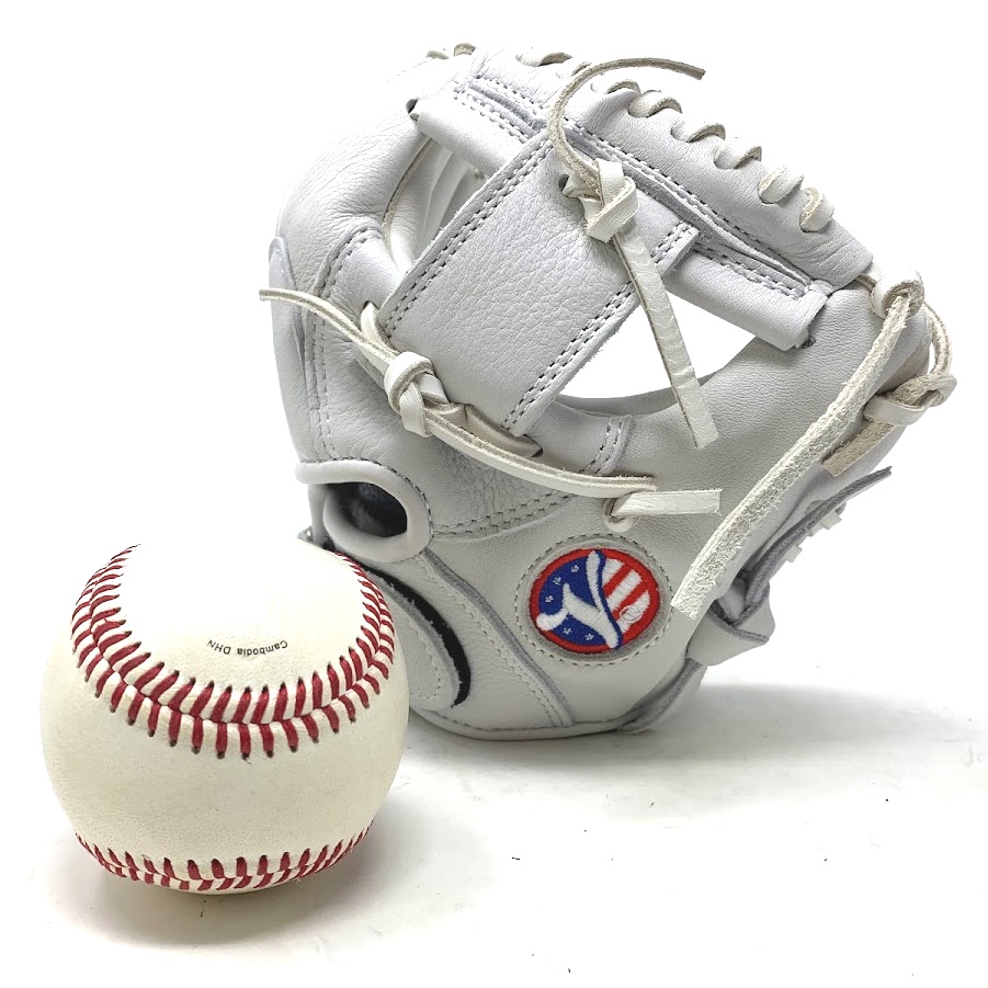 eagle-k47-infield-training-glove-right-hand-throw EK47-RightHandThrow Valle  <p><span>The K47 very small training glove model  is a hybrid of
