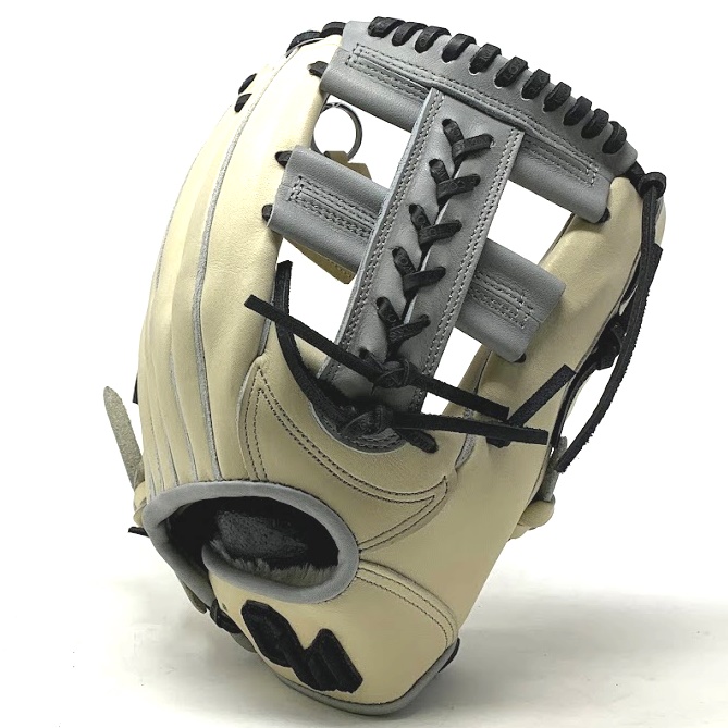 gloveworks-mfg-co-go92-baseball-glove-11-5-inch-laced-single-post-camel-black-right-hand-throw GW-GO92-CMBK-RightHandThrow Gloveworks  <p>Gloveworks baseball glove made from GOTO leather of Japan. GOTO leather
