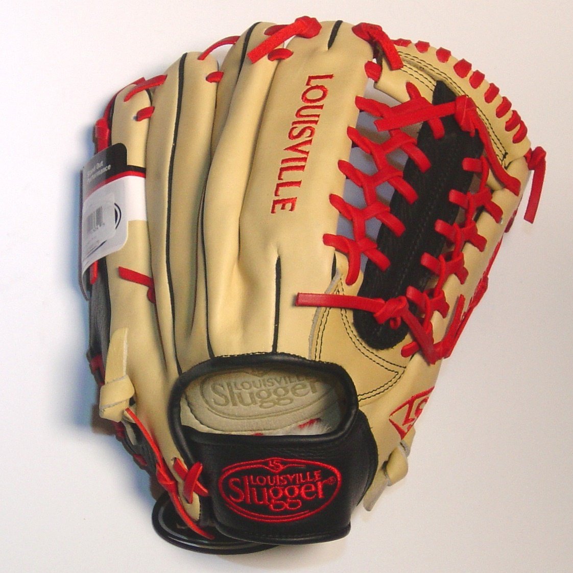 The Louisville Slugger Omaha Pro series brings together premium shell leather with softer linings for a substantial feel that is game-ready off the shelf. The unique, vintage leather gives each glove a personality of its own.