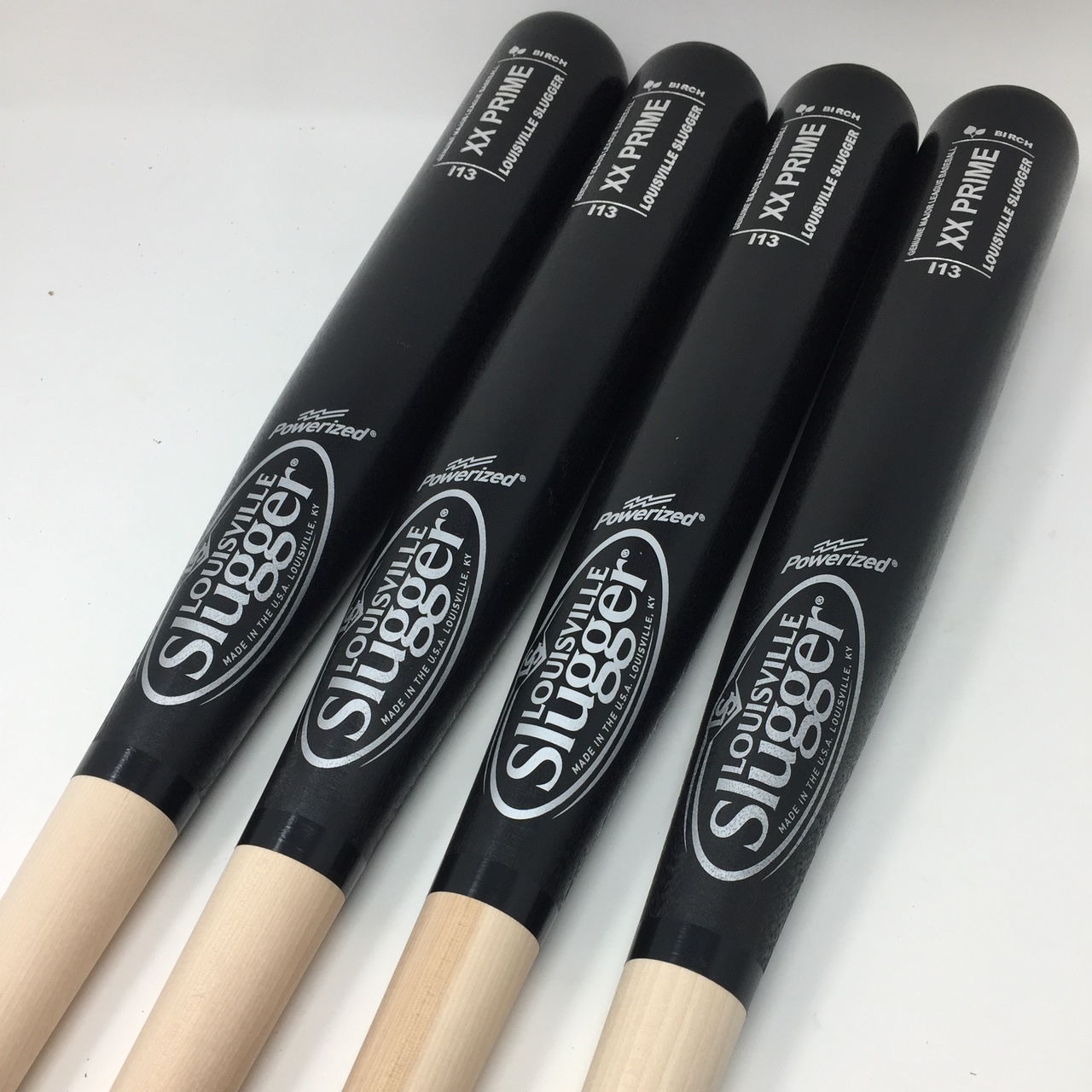 louisville-slugger-wood-baseball-bat-pack-33-inch-4-bats-i13-xx-prime-birch BATPACK-0009 Louisville Does not apply 33 Inch Wood Bats from Louisville Slugger.  XX Prime Birch Wood