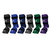 http://www.ballgloves.us.com/images/marucci leg guard black 2021