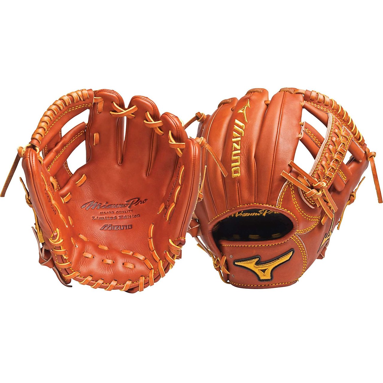 The 2013 GMP400 is made from the finest Northern European Kip Leather. Speed Dry Technology. Quality Product guaranteed by Mizuno's strict quality control. Made in Mizuno Shanghal China. Designed by Mizuno Master Glove Craftsman Koseku Kishimoto. Shortstop.