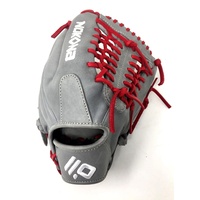 The American Kip series, made with the finest American steer hide, tanned to create a leather with similar characteristics to Japanese and European kip leather, making a light weight and highly structured glove. This series is offered in four modern colors - white, black, blonde, and gray - and is a top choice among or pro players.