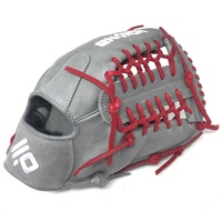 The American Kip series, made with the finest American steer hide, tanned to create a leather with similar characteristics to Japanese and European kip leather, making a light weight and highly structured glove. This series is offered in four modern colors - white, black, blonde, and gray - and is a top choice among or pro players.