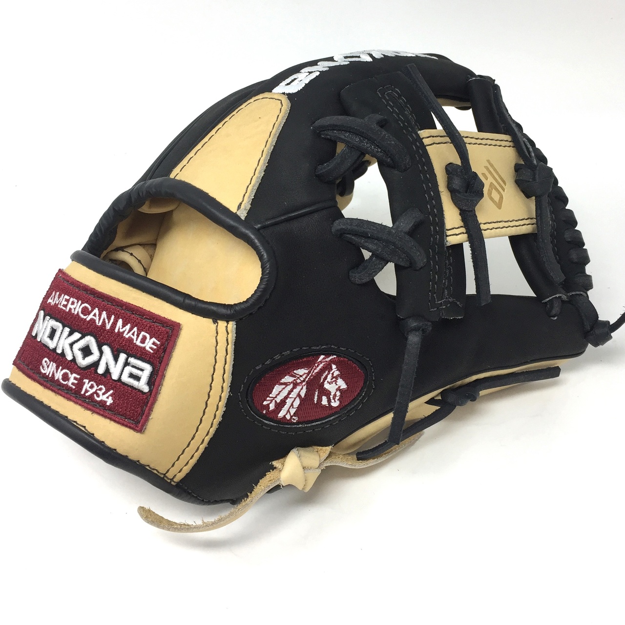 American Bison and Super soft Steerhide leather combined in black and cream colors. Nokona Alpha Baseball Gloves are select series which are built with virtually no break in needed. Using the highest quality leathers so that players can perform at the top of their game. A position specific, light weight, durable, and high performing glove for club and elite players.