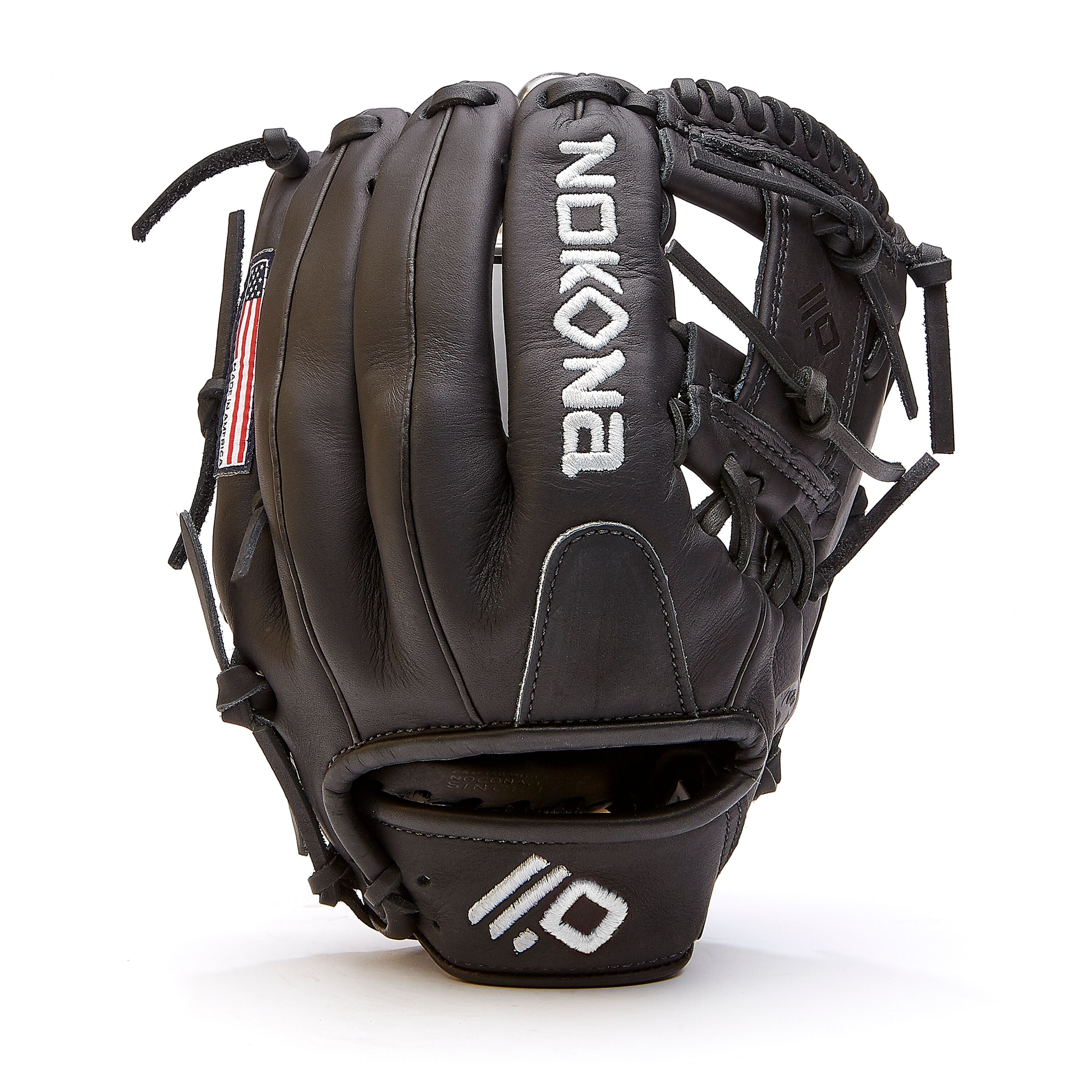 The American Kip series, made with the finest American steer hide, tanned to create a leather with similar characteristics to Japanese and European kip leather, making a light weight and highly structured glove. This series is offered in four modern colors - white, black, blonde, and gray -This glove is stiff and designed for 14 and under player with smaller hand opening.