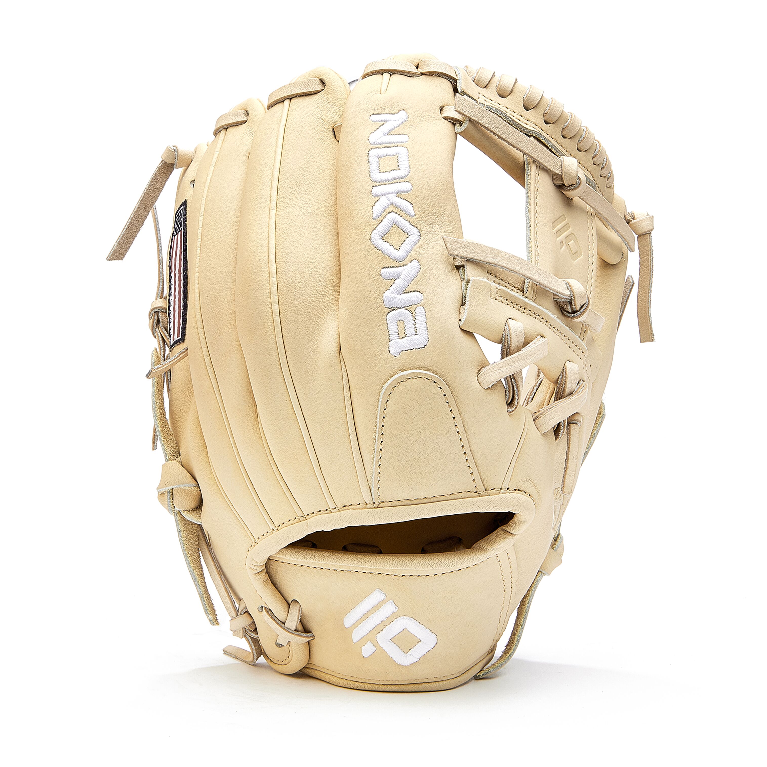 The American Kip series, made with the finest American steer hide, tanned to create a leather with similar characteristics to Japanese and European kip leather, making a light weight and highly structured glove. This series is offered in four modern colors - white, black, blonde, and gray - and is a top choice among or pro players.