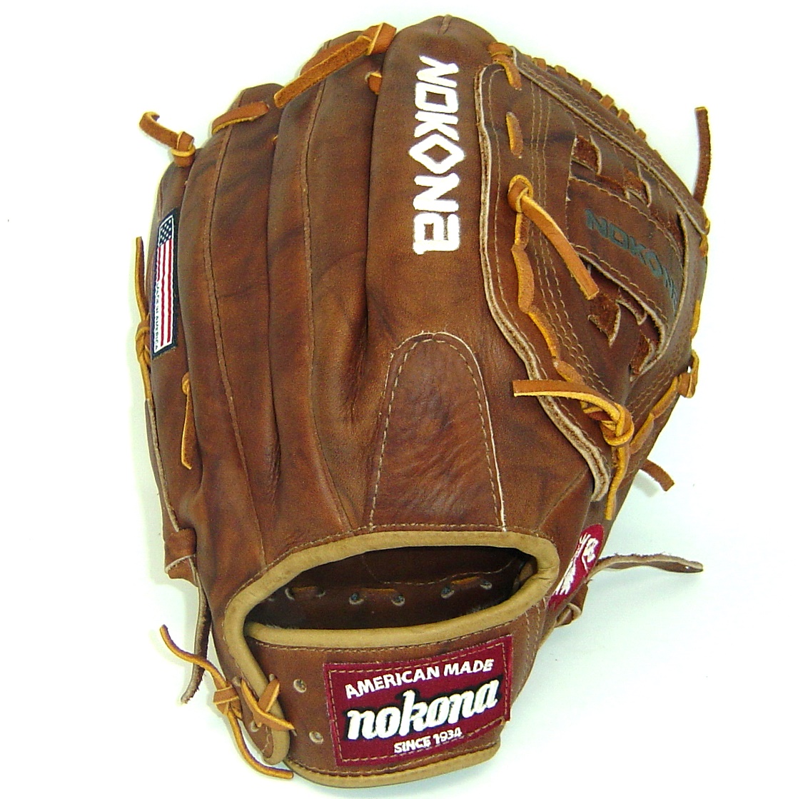 nokona-walnut-wb-1300c-baseball-glove-13-inch-right-hand-throw WB-1300C-RightHandedThrow Nokona 808808891093 Made in USA    Nokona Classic Walnut Steerhide and Closed Web.