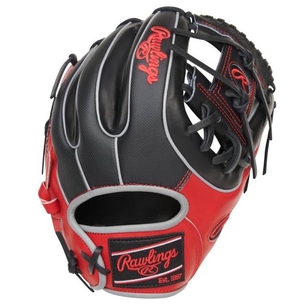 11.5 PRO31 pattern is ideal for infielders Pro I™ web allows for quicker transfers Constructed from Rawlings’ world-renowned Heart of the Hide® leather Speed shell back offers a lighter feel and increased durability  Features an eye-catching ColorSync black and red embroidered patch logo