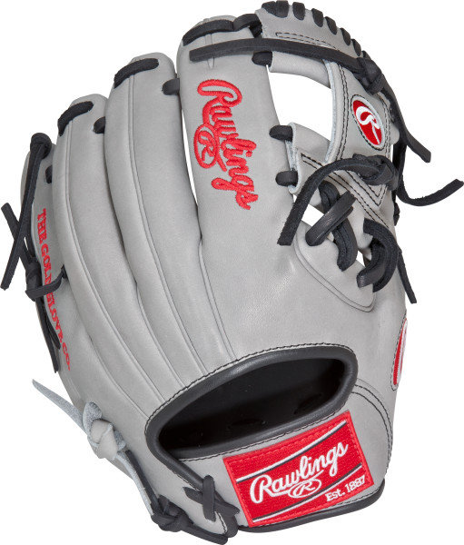 MSRP $355.50. Heart of Hide leather. Wool blend padding. Thermoformed BOA, GD synthetic BOA. Deertouch padded thumb loops. Soft leather finger back lining. Deertanned cowhide plus palm lining. TT lacing. Rolled leather welting. New Stamping. Pro player game day.